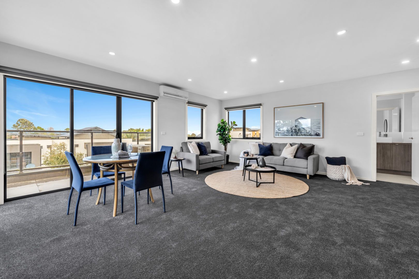 201 Lilliana Boulevard, Carrum Downs VIC 3201, Image 2