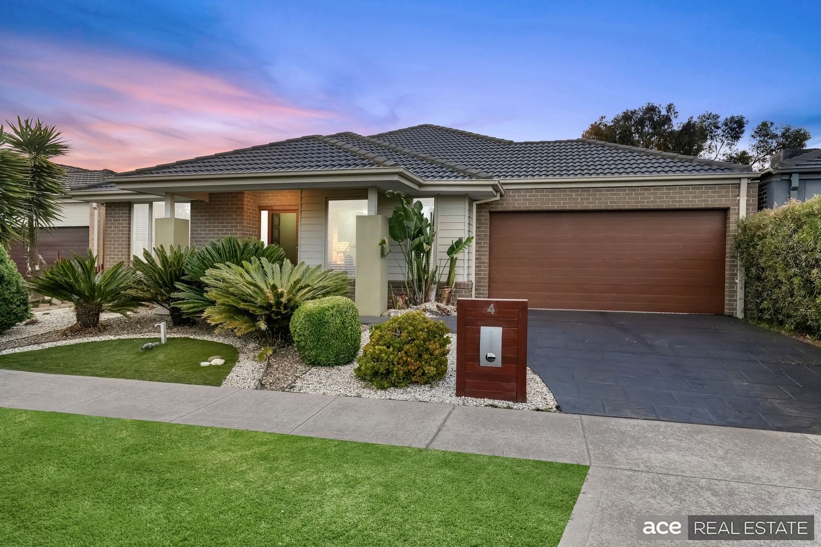 4 Boathaven Road, Point Cook VIC 3030 Domain