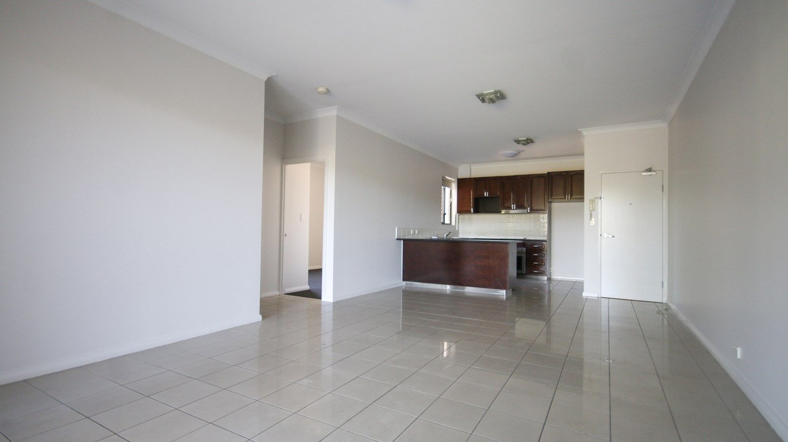 12/31 Wynnum Road, Norman Park QLD 4170, Image 2