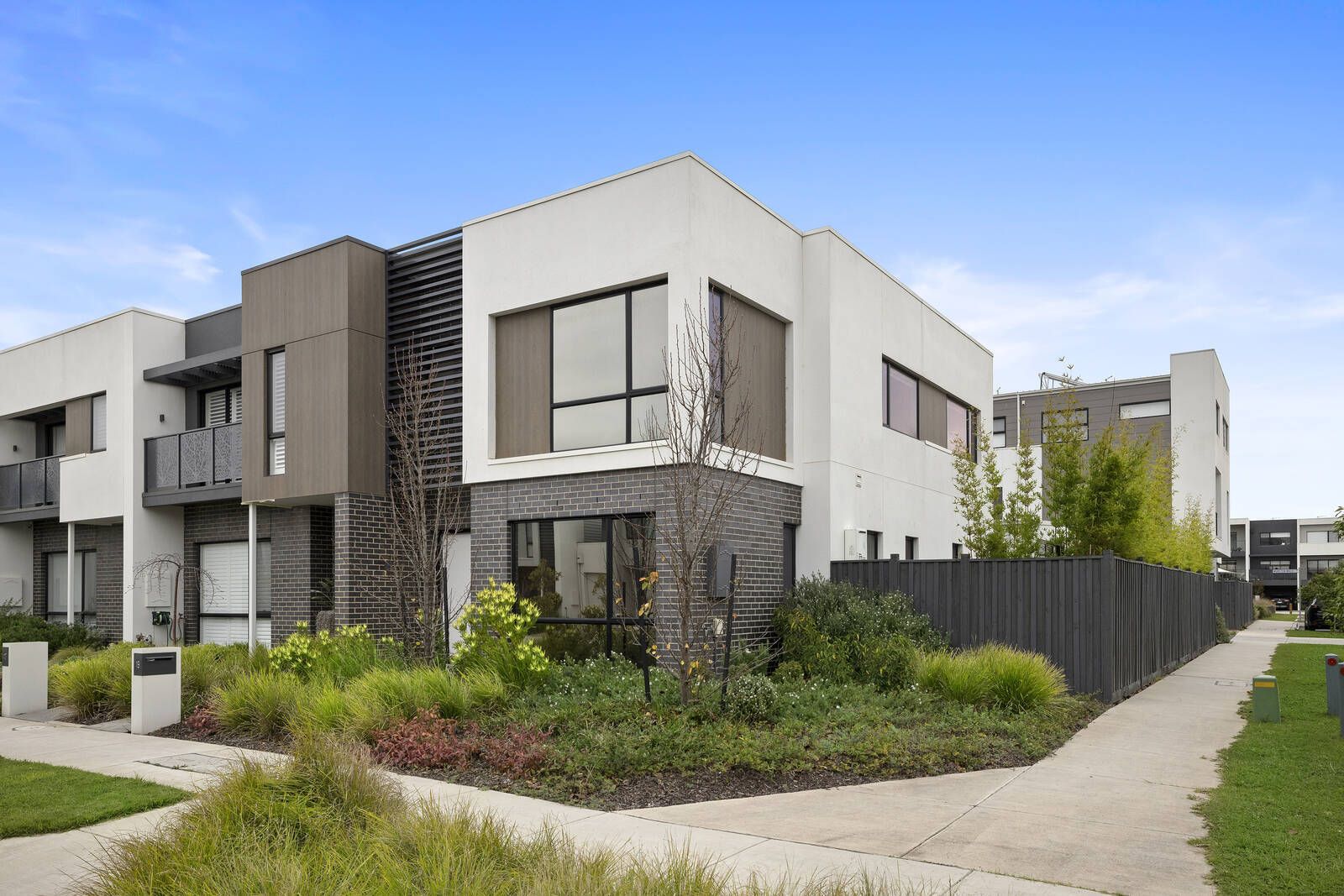 19 Abbington Avenue, Cheltenham VIC 3192, Image 2