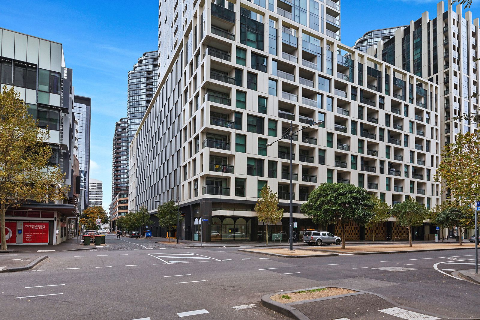 2209E/888 Collins Street, Docklands Property History & Address Research Domain