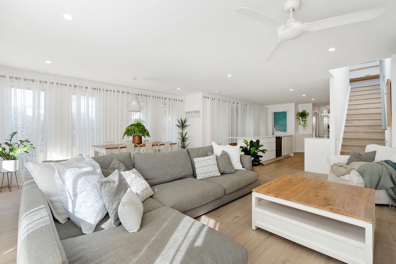 3 bedrooms Townhouse in 1/4 Deborah Close MUDJIMBA QLD, 4564