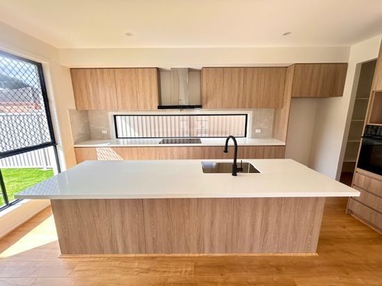 1 bedrooms House in Albyn Rd SUNNYBANK QLD, 4109