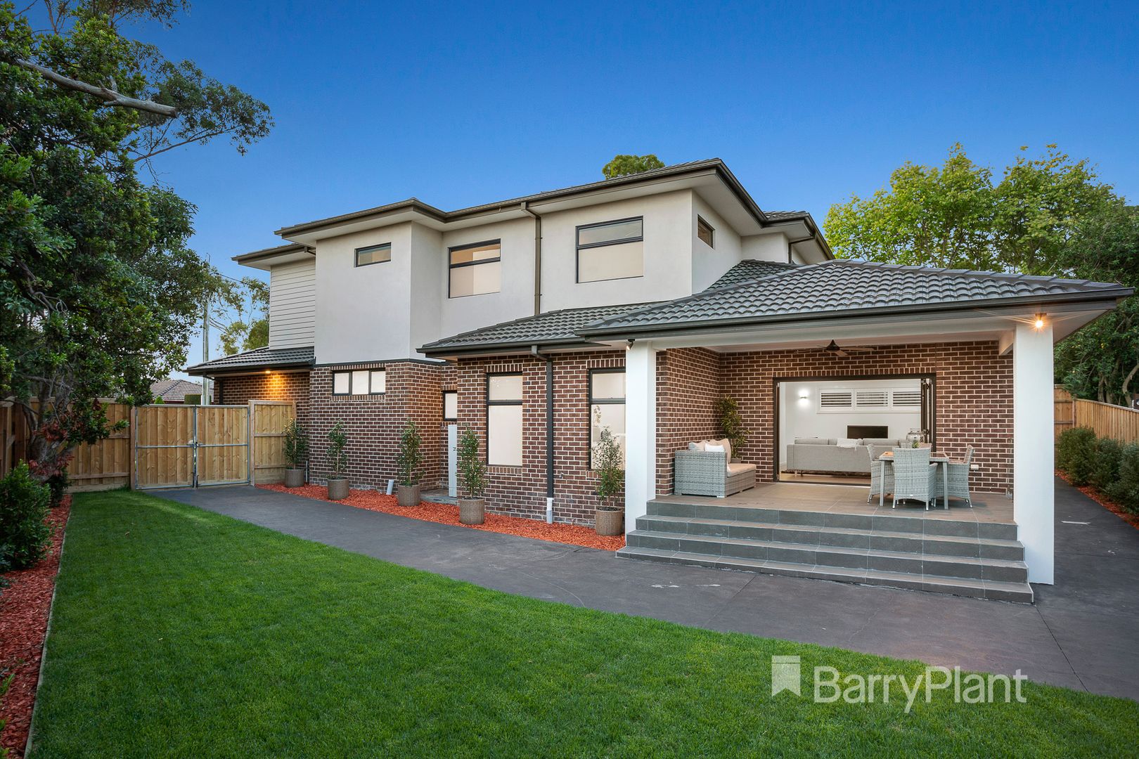 15 Delatite Court, Vermont VIC 3133