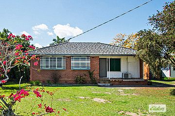 13 Gwenneth Avenue, Taree NSW 2430