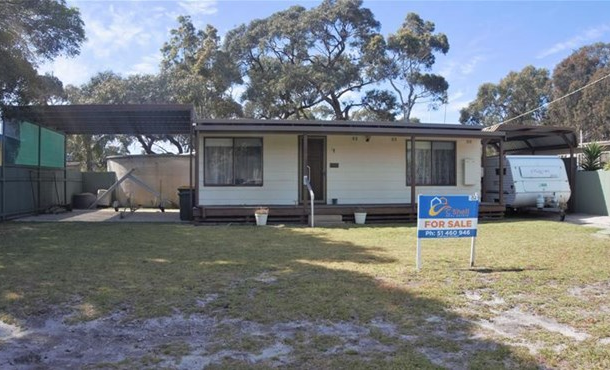 32 Government Road, Loch Sport VIC 3851