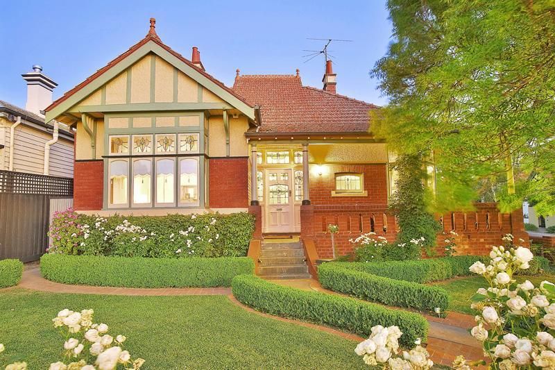 43 Clive Road, Hawthorn East Property History & Address Research Domain