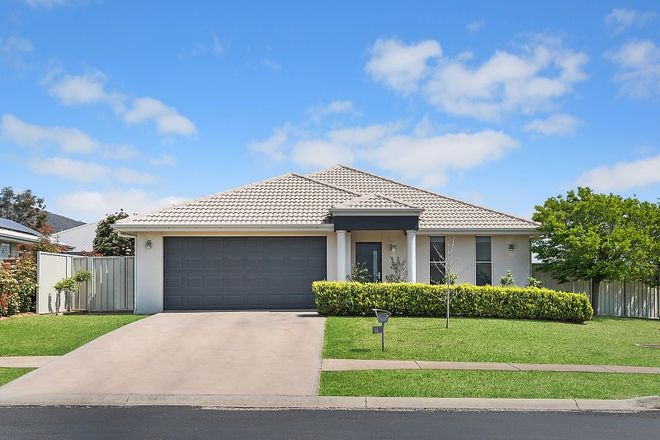 Picture of 2 Henry Bayly Drive, MUDGEE NSW 2850