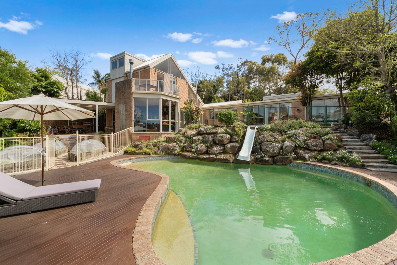 61 Millbank Drive, Mount Eliza Property History & Address Research