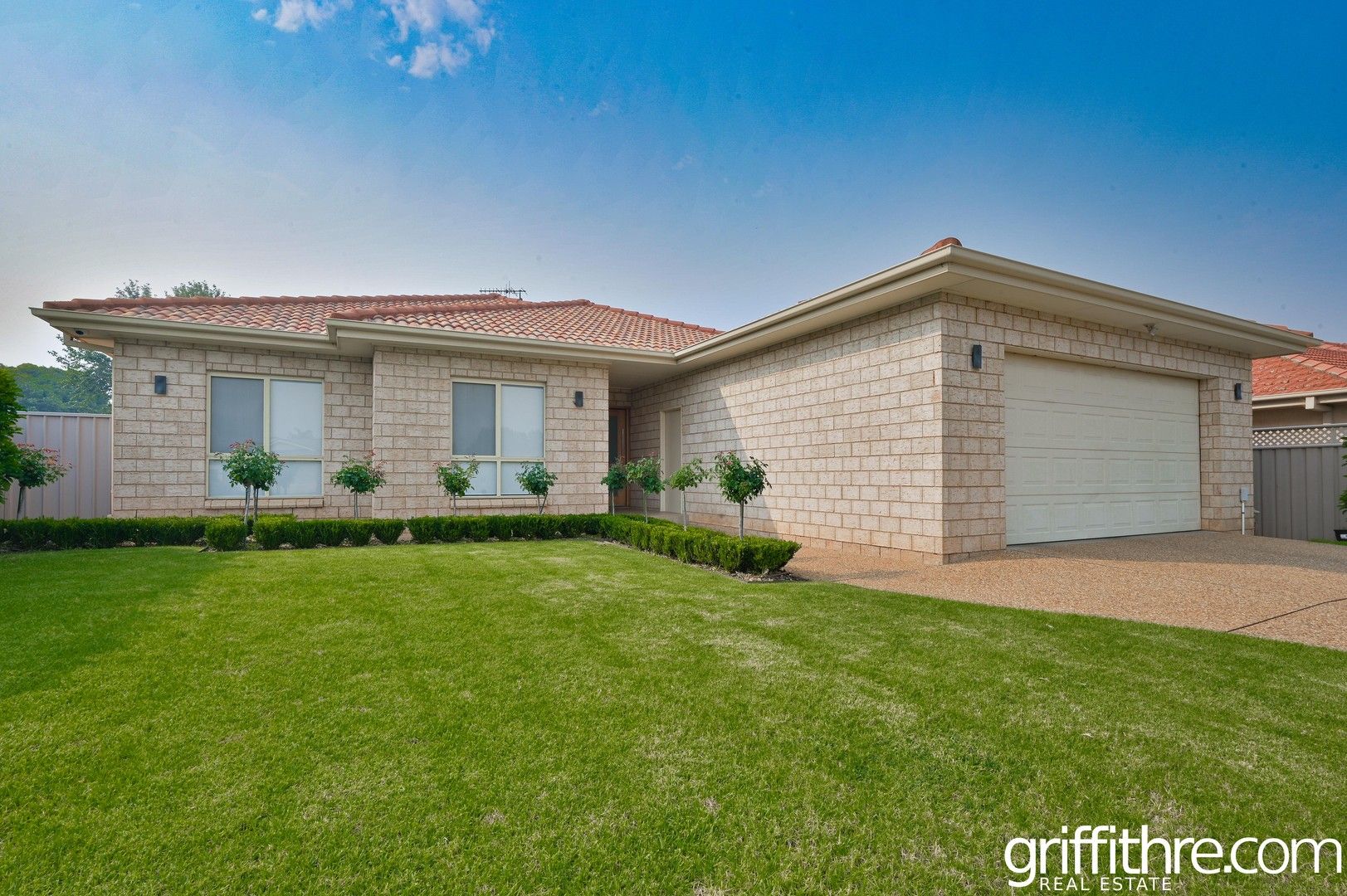 4 Theeuff Place, Griffith NSW 2680, Image 0