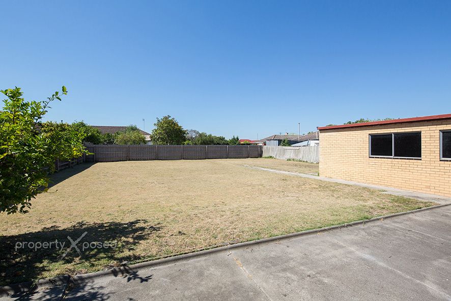 39 Windsor Avenue, Springvale VIC 3171, Image 2