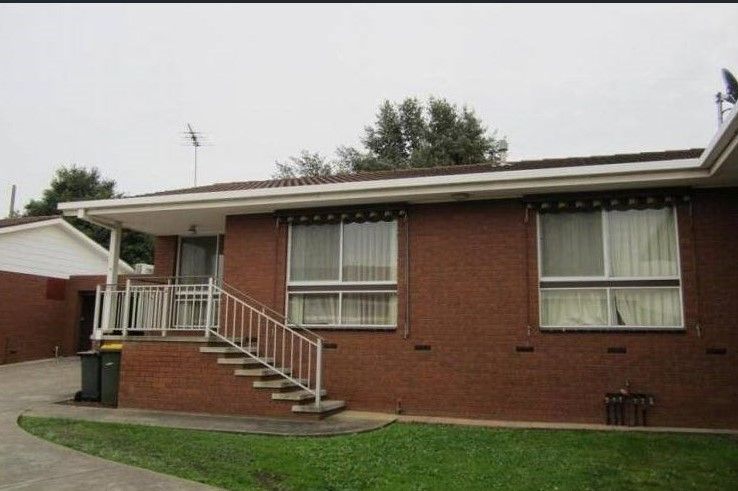 2 bedrooms Apartment / Unit / Flat in 2/171 Barrabool Road HIGHTON VIC, 3216