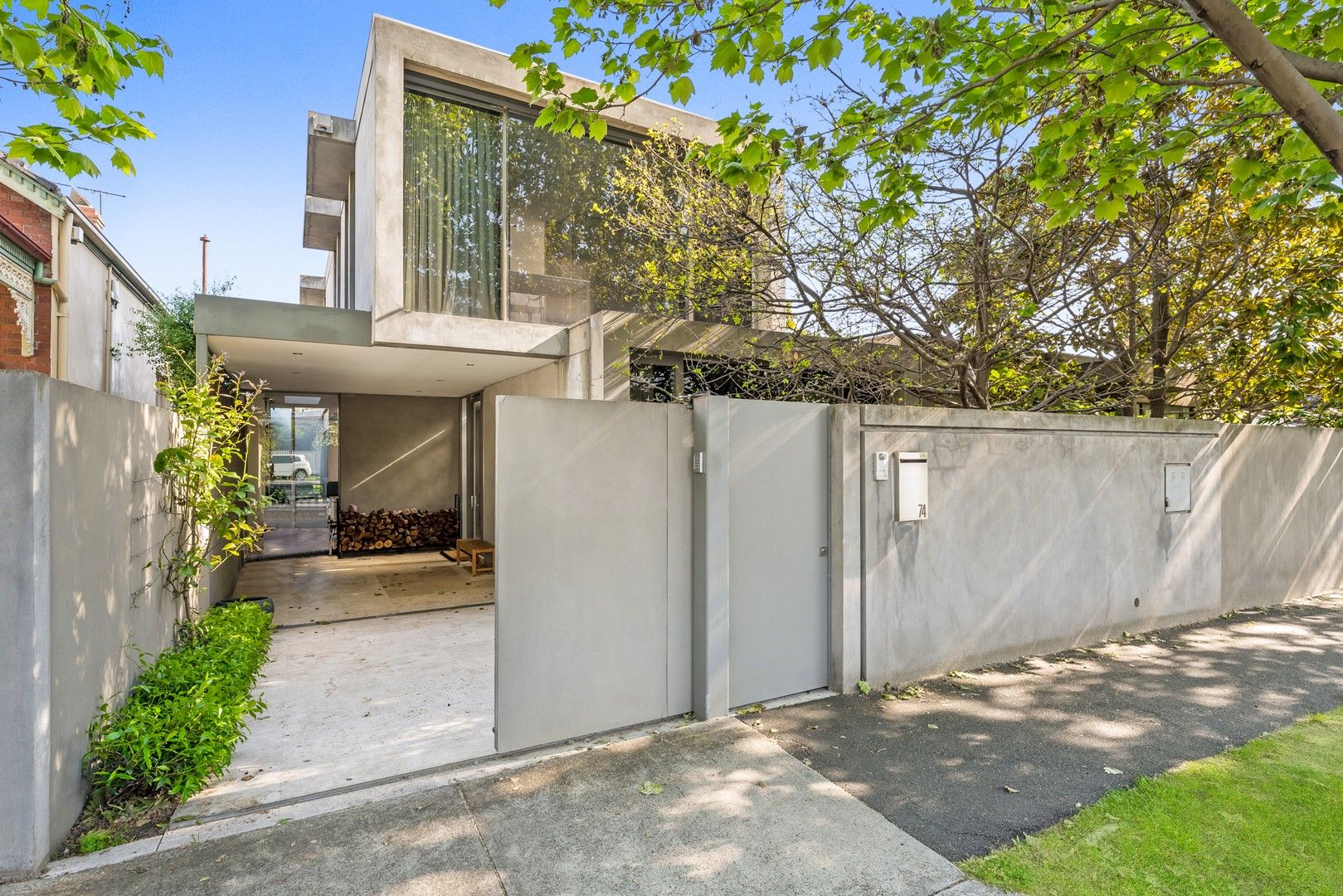 4 bedrooms House in 74 Union Street ARMADALE VIC, 3143