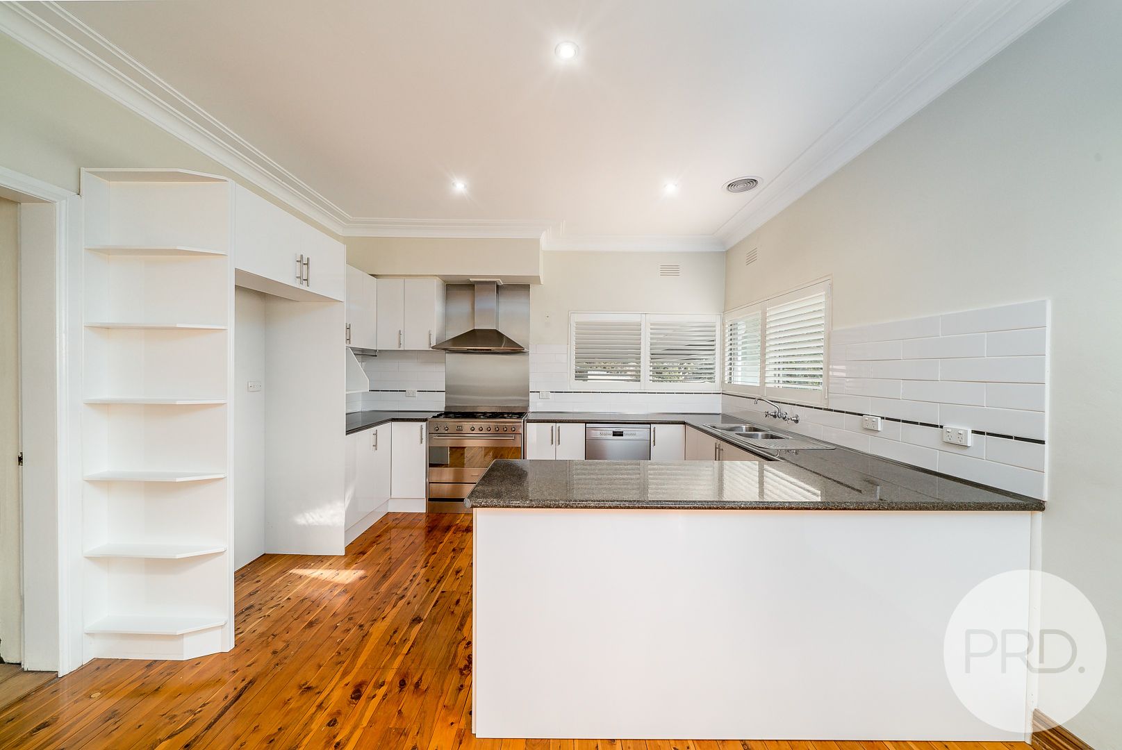 6 Beauty Point Avenue, Turvey Park NSW 2650, Image 2