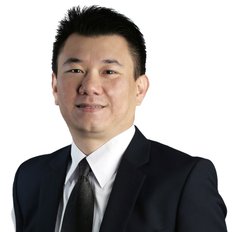 Kelvin Lee, Sales representative