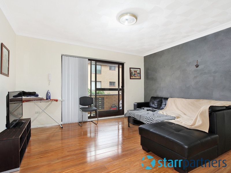 8/4 Arthur Street, Merrylands NSW 2160, Image 2