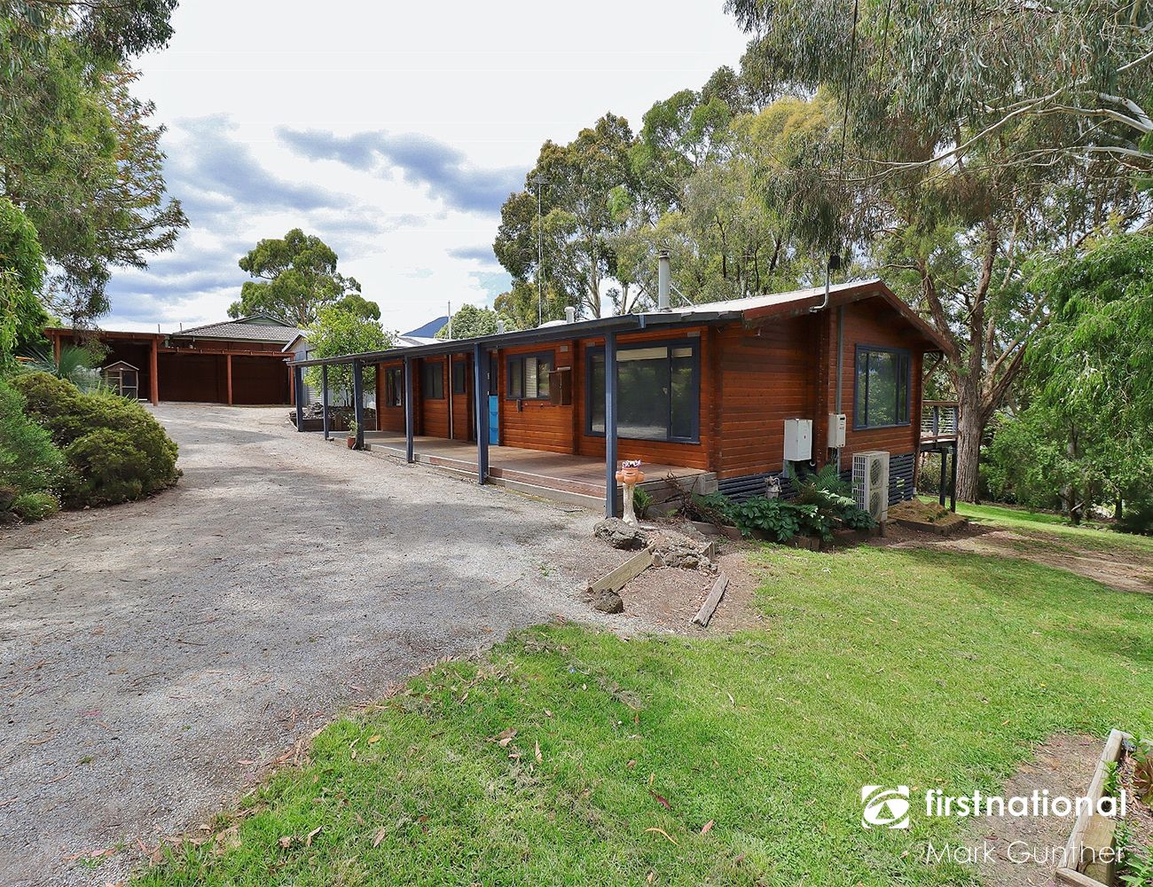 99 Hodges Road, Chum Creek VIC 3777, Image 1