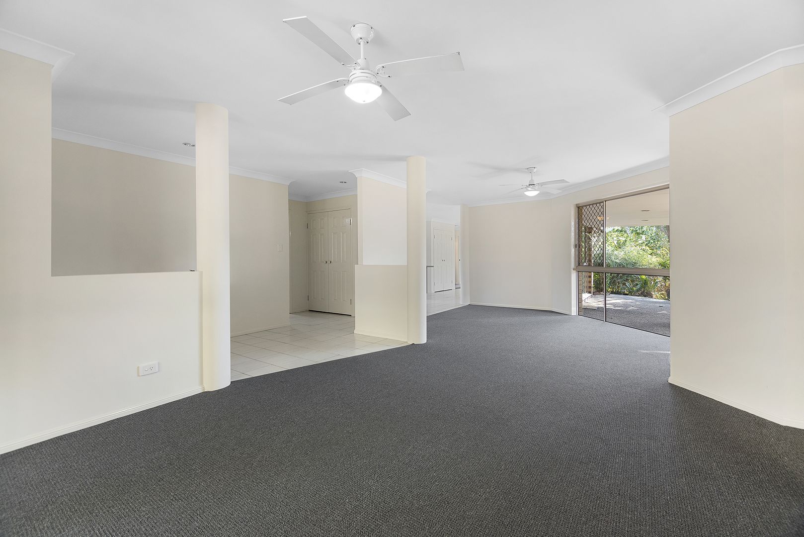 10 Tavuzzi Terrace, Edens Landing QLD 4207, Image 2