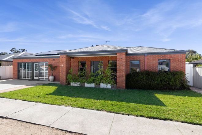 Picture of 16 Verbena Terrace, EPSOM VIC 3551