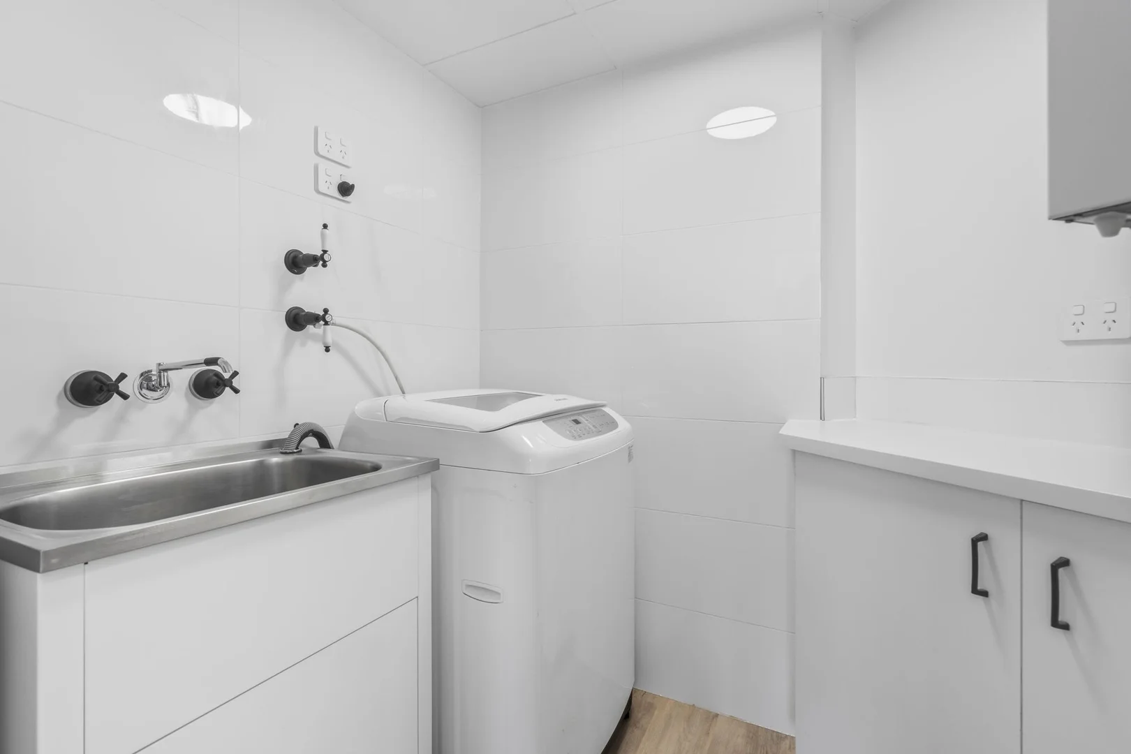 Additional image 20 of 79/114 The Esplanade, Surfers Paradise QLD 4217