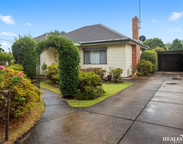 35 Thomas Road, Healesville VIC 3777