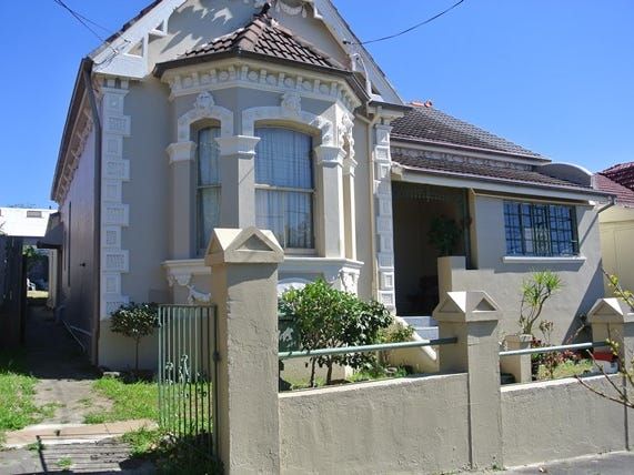 1 bedrooms Apartment / Unit / Flat in 37A Excelsior Parade MARRICKVILLE NSW, 2204