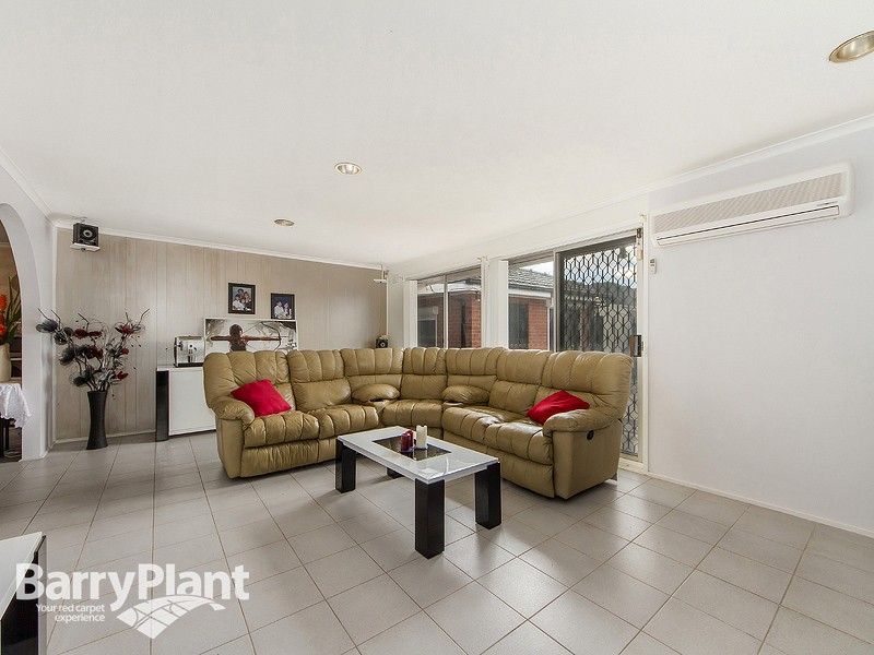 18 Camelia Street, Kings Park VIC 3021, Image 1