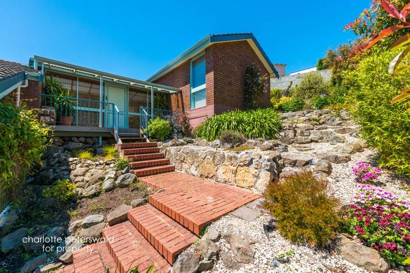 2/17 Marlborough Street, SANDY BAY TAS 7005, Image 0