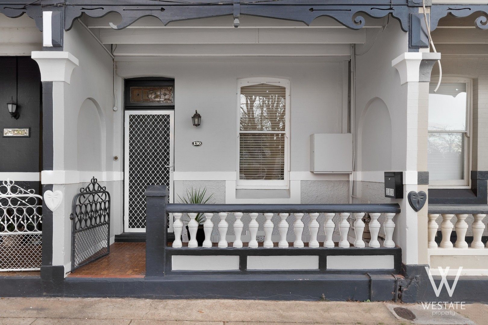 2 bedrooms Terrace in 130 Keppel Street BATHURST NSW, 2795