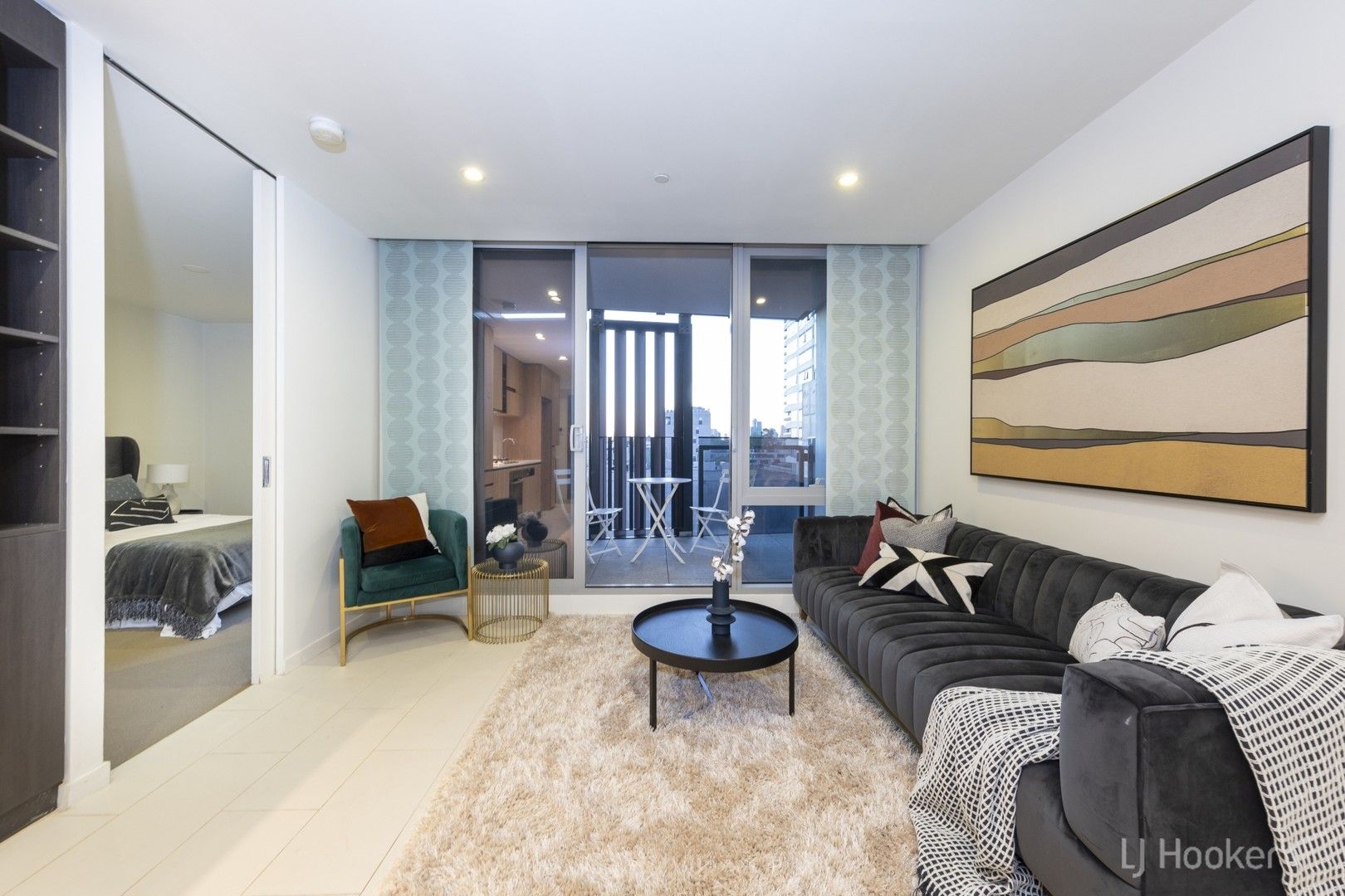 2 bedrooms Apartment / Unit / Flat in 603S/227 Toorak Road SOUTH YARRA VIC, 3141