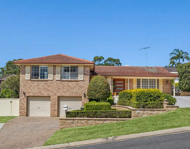 4 Todd Place, Illawong NSW 2234