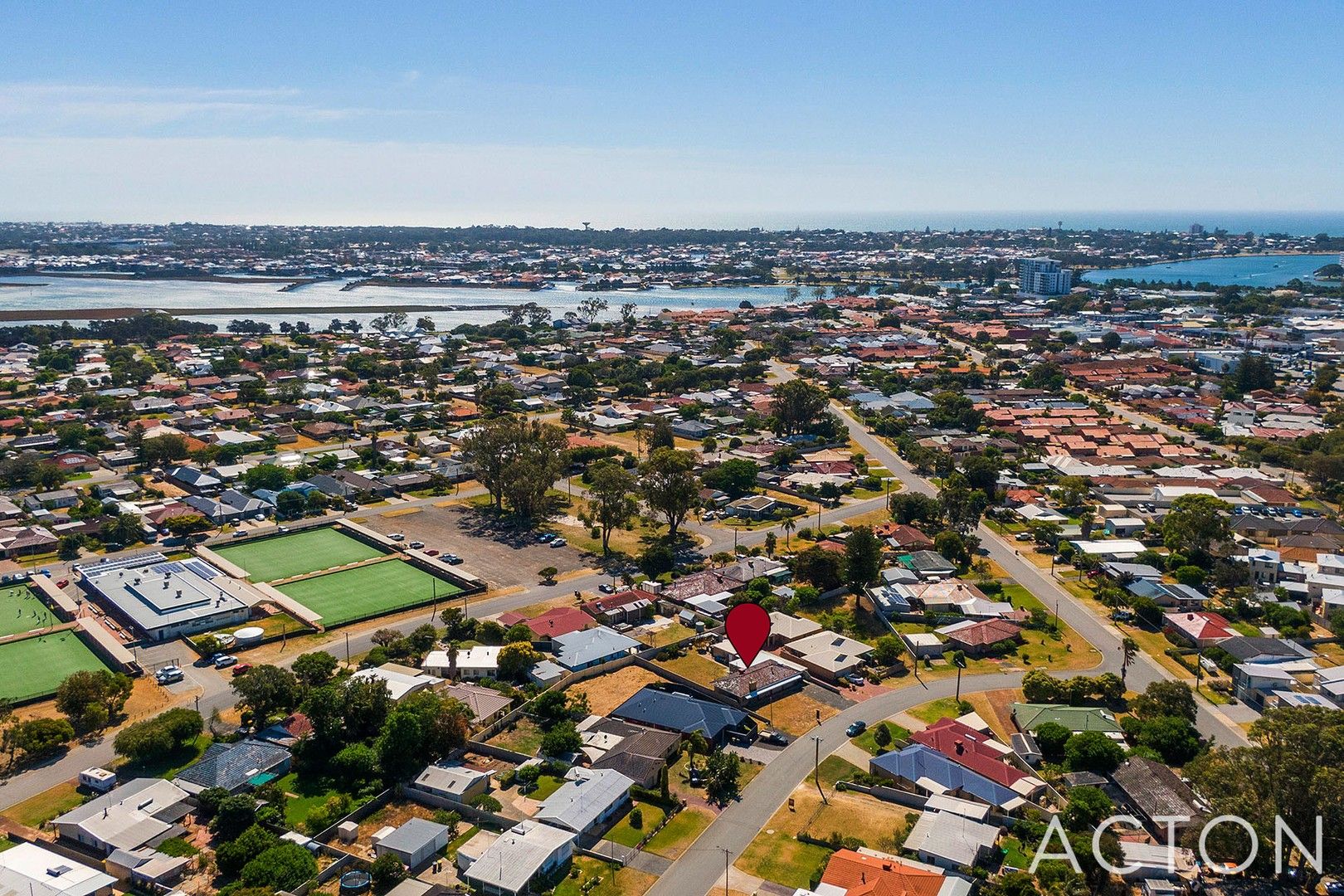 3 bedrooms House in 3 Goomarl Street DUDLEY PARK WA, 6210