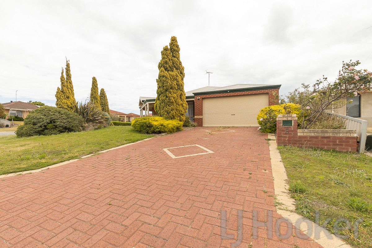 4 bedrooms House in 6 Chennile Vista HALLS HEAD WA, 6210