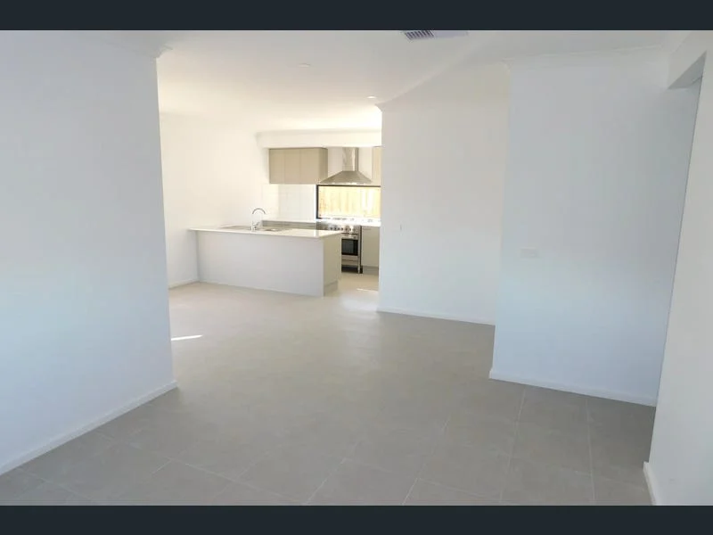 Additional image 4 of 12 Carisbrook Crescent, Winter Valley VIC 3358