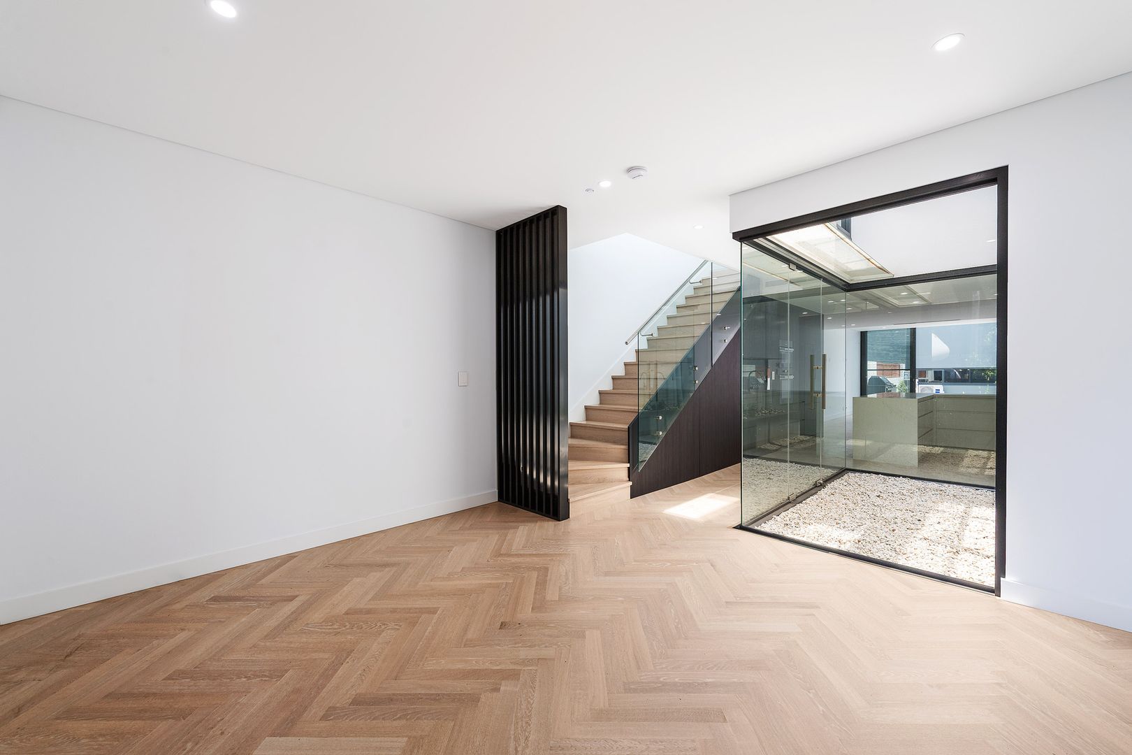 4 bedrooms Townhouse in 134 Queen Street ALEXANDRIA NSW, 2015