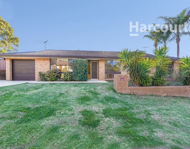 2 Dolge Place, Ambarvale NSW 2560