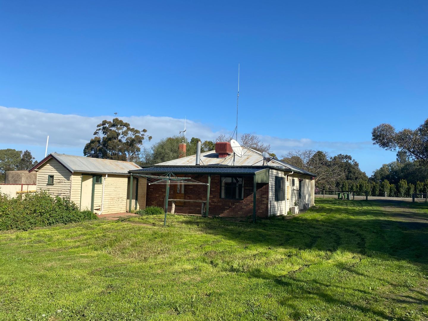 768 Lowe Road, Ballendella VIC 3561, Image 2