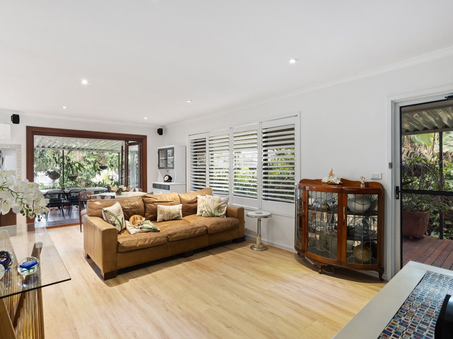 3 bedrooms House in 15 Bellevue Parade LABRADOR QLD, 4215