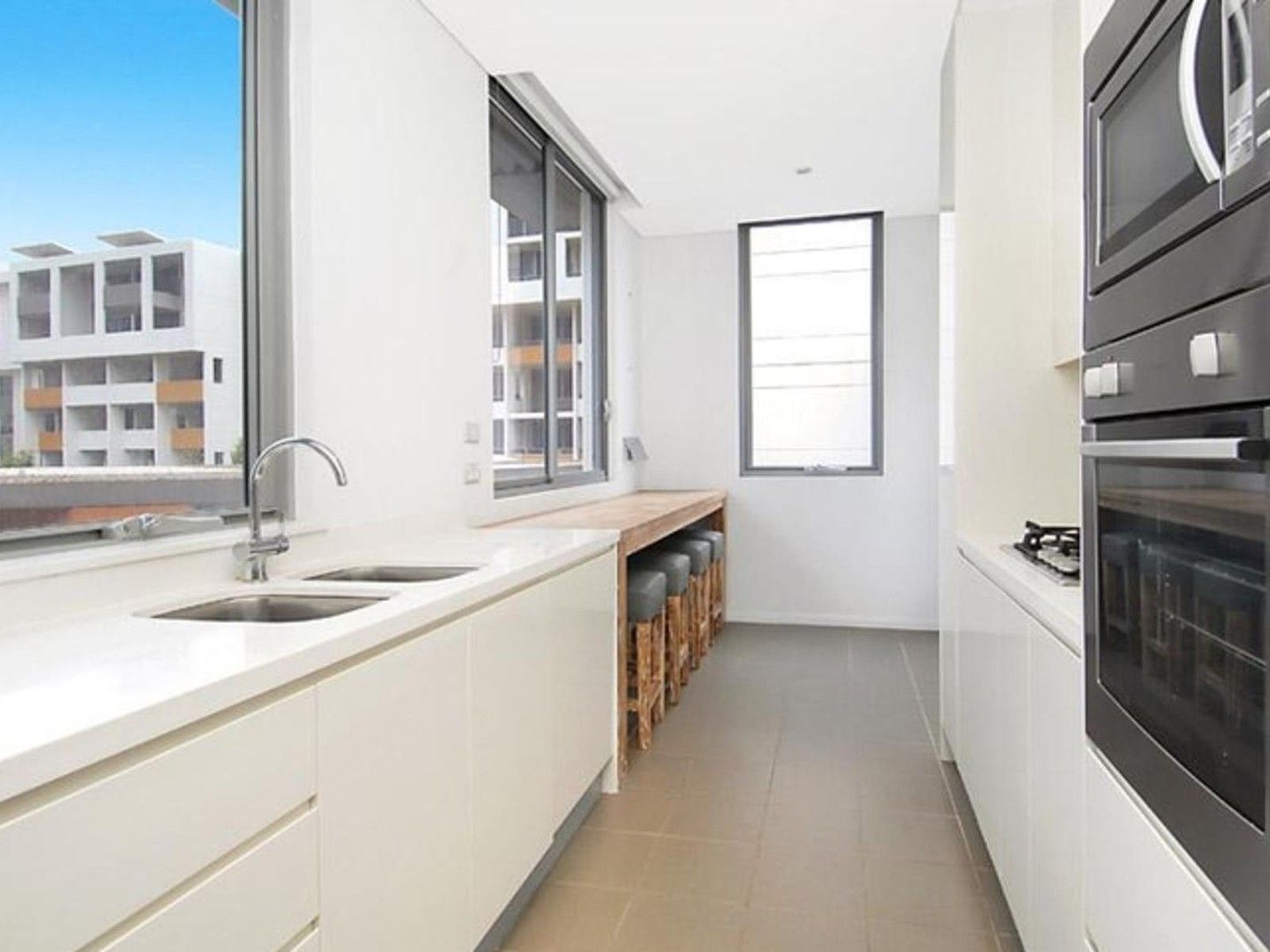 3 bedrooms Apartment / Unit / Flat in 434/3 Loftus Street ARNCLIFFE NSW, 2205