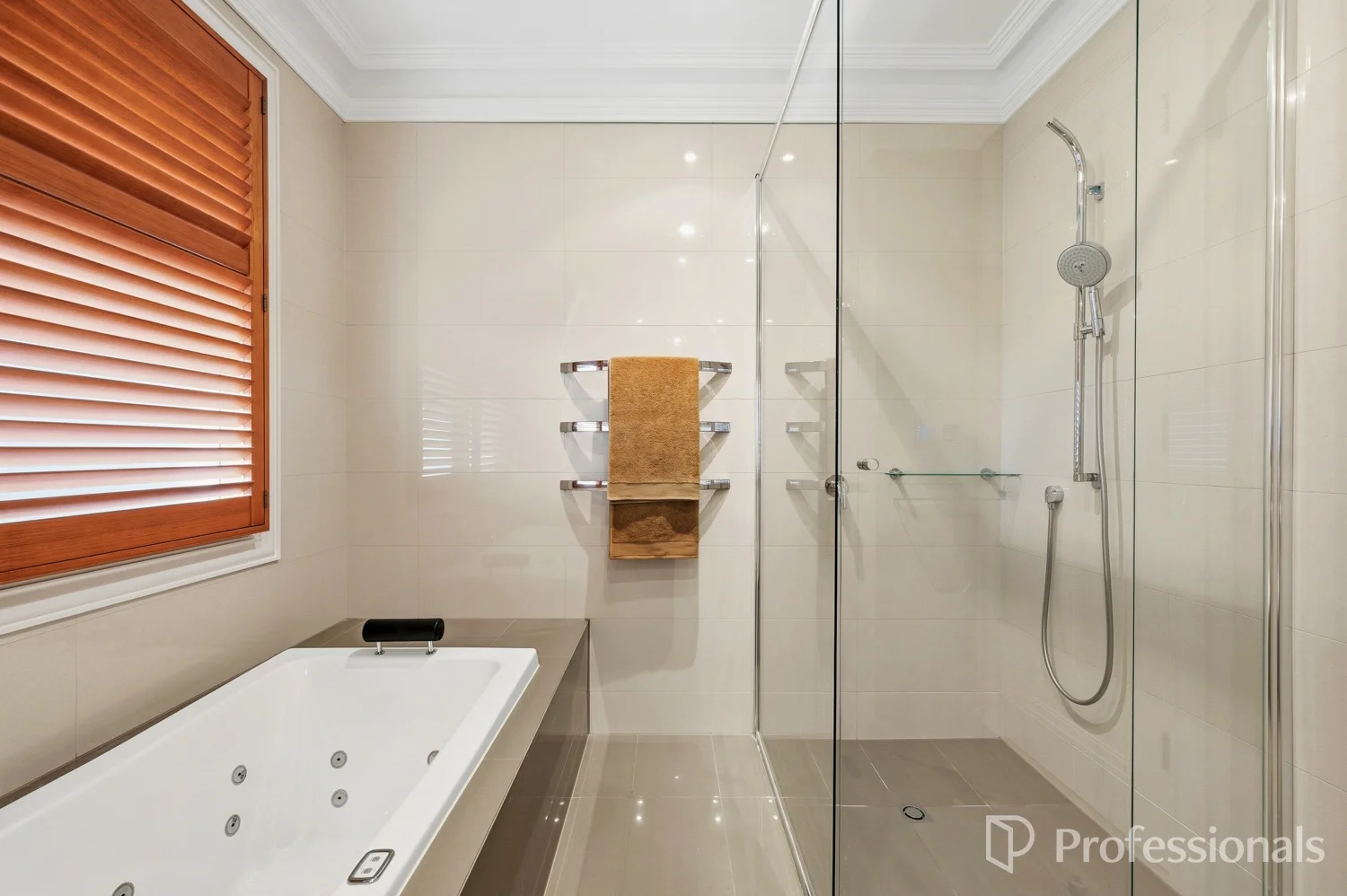 Image 25
