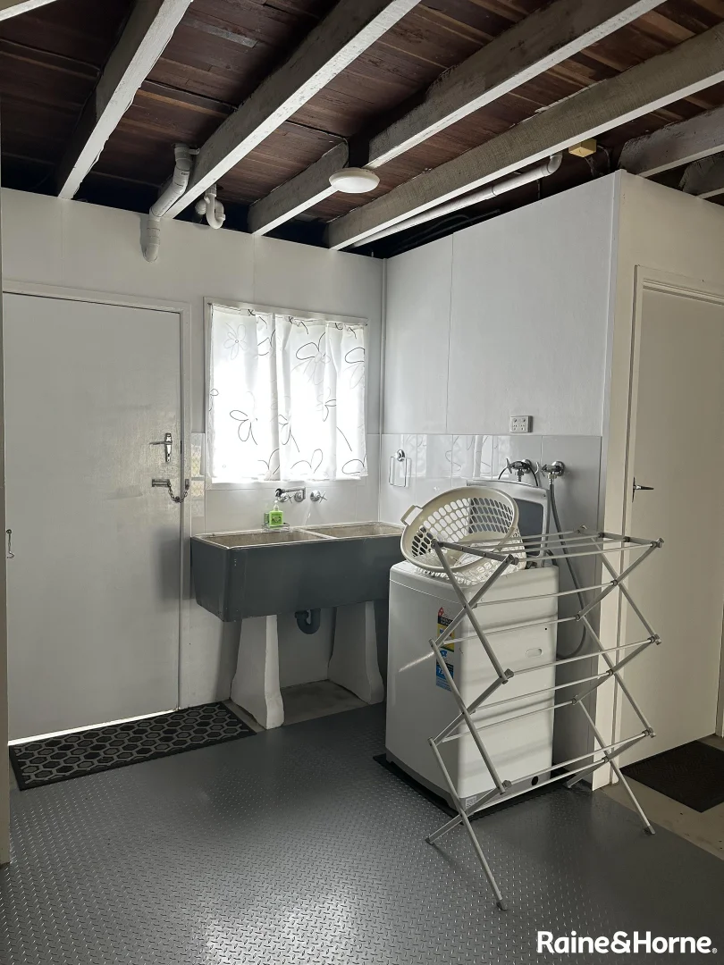 Additional image 15 of 27 Slade Esplanade, Slade Point QLD 4740