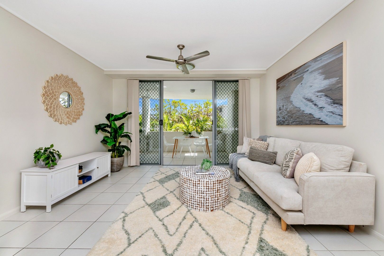 3 bedrooms Apartment / Unit / Flat in 4/1-7 Gregory Street NORTH WARD QLD, 4810