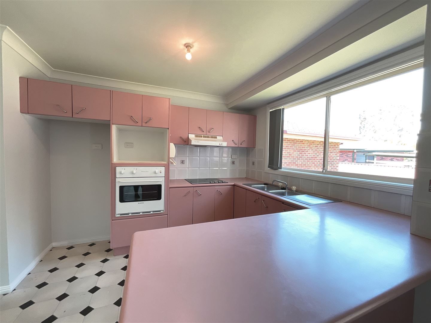 6 Quokka Place, St Helens Park NSW 2560, Image 1