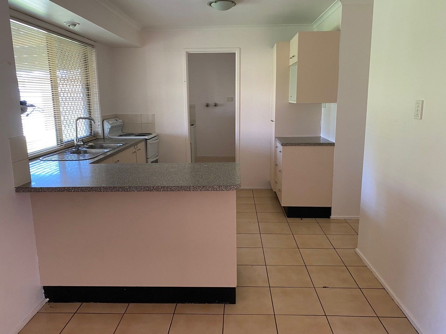 3 bedrooms House in 1 Federation Drive HILLCREST QLD, 4118