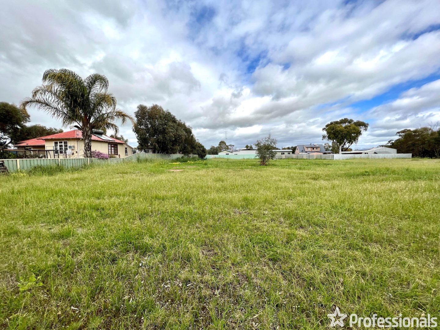 17 Battery Street, Muluckine, Northam WA 6401, Image 1