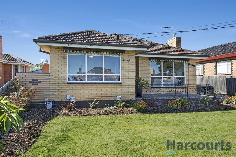 38 St Raphael Street, Avondale Heights VIC 3034, Image 0