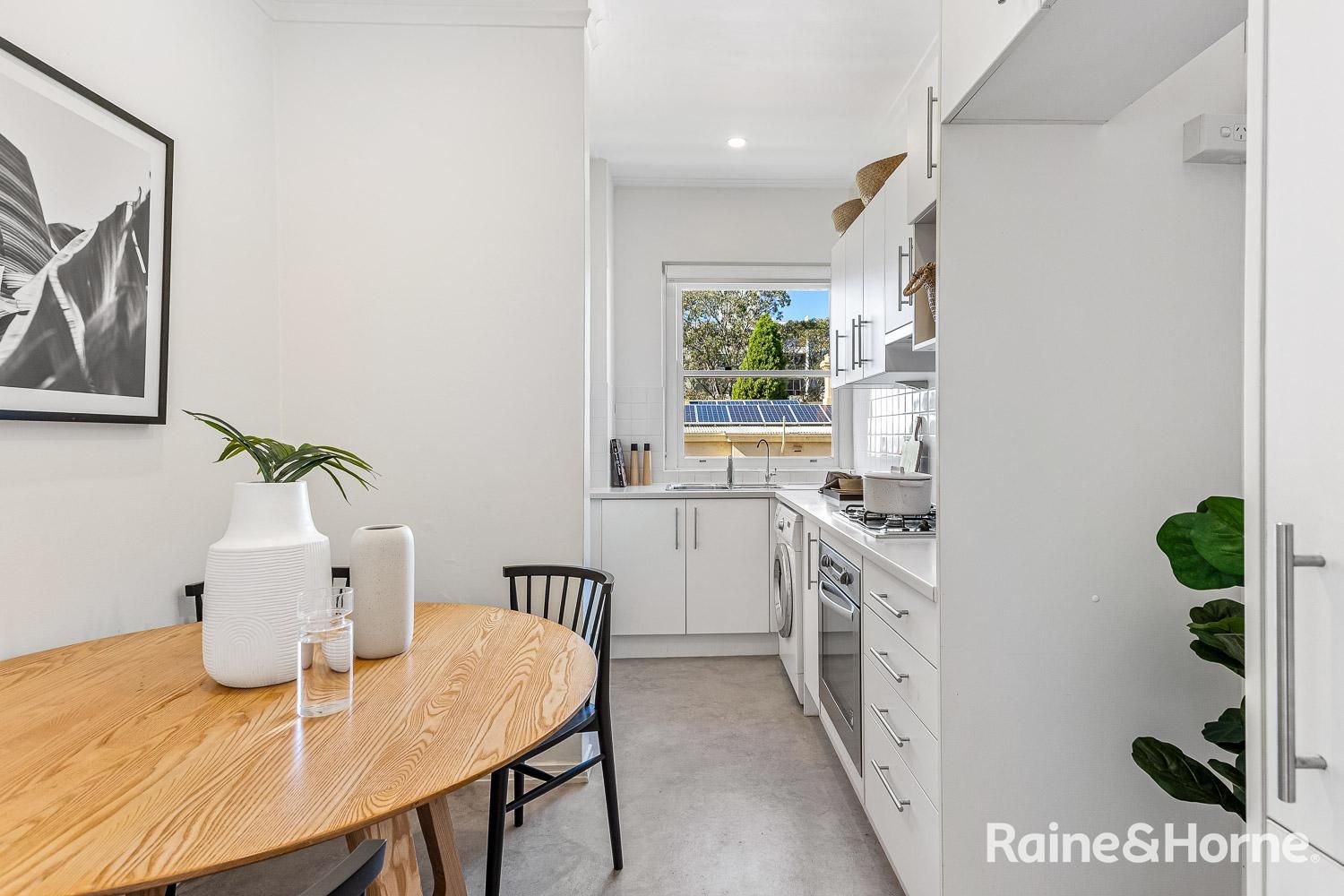 9/2 Martins Avenue, Bondi NSW 2026, Image 1