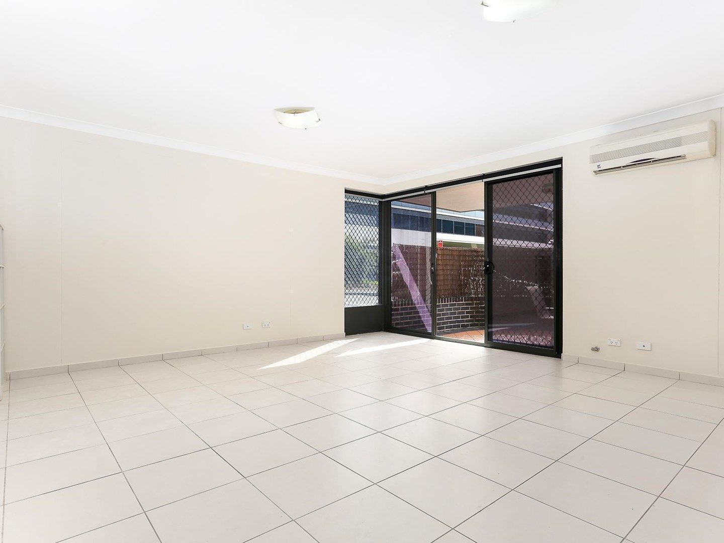 3 bedrooms Apartment / Unit / Flat in 44/49 Henderson Road ALEXANDRIA NSW, 2015