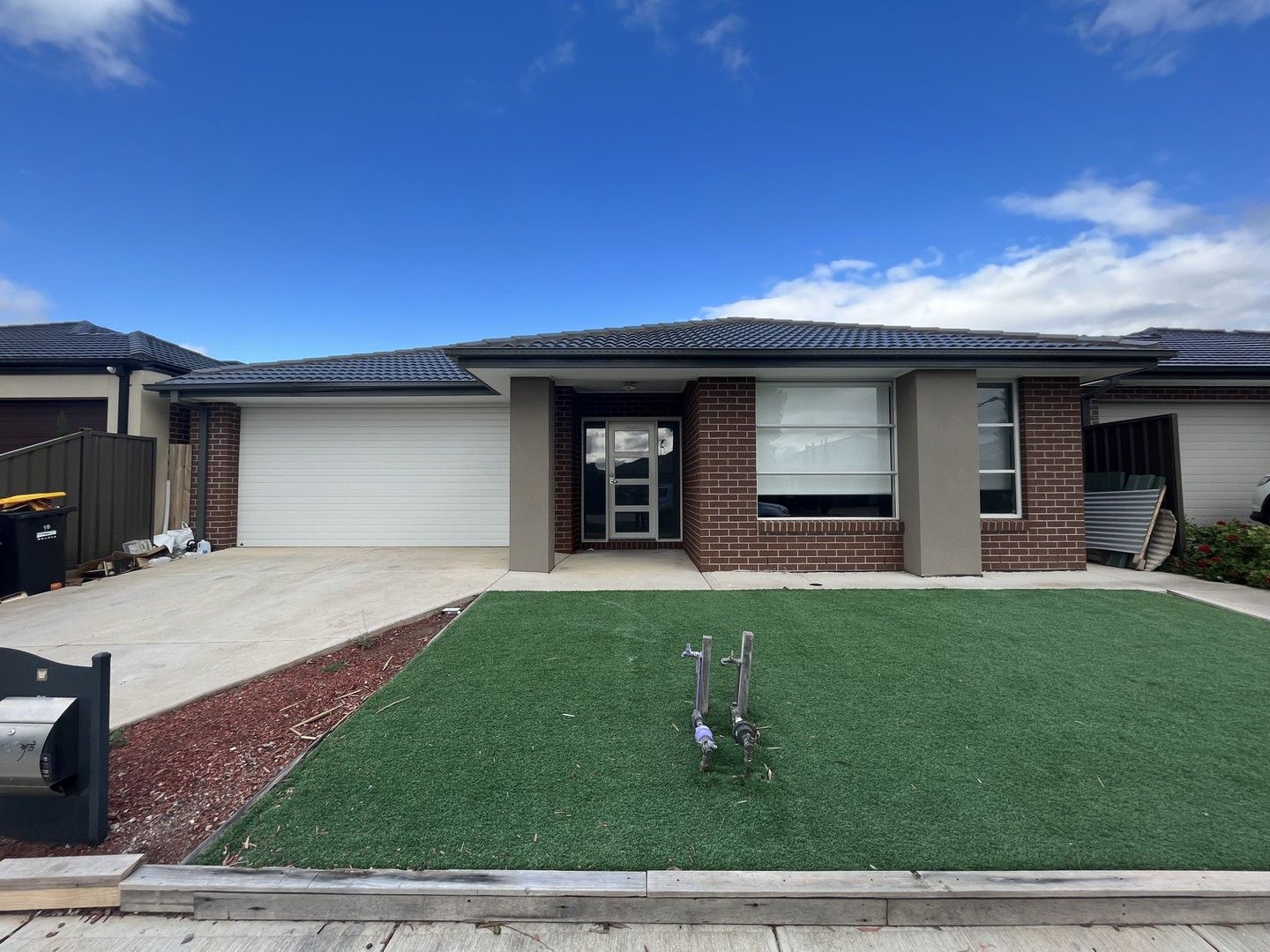 4 bedrooms House in 10 Amethyst Road COBBLEBANK VIC, 3338
