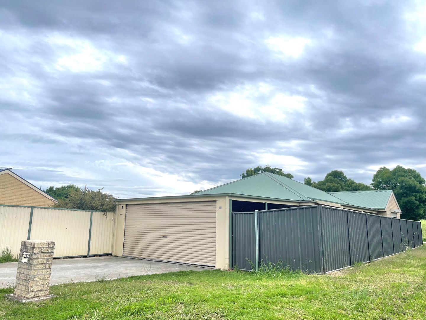 63 Kurrajong Crescent, West Albury Property History & Address